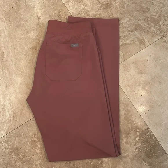 Figs Scrubs - Picture 3 of 4